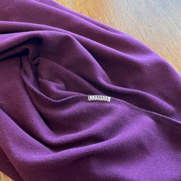 Fabletics Isabel Wide Sleeve Pullover Plum Sweatshirt size M - Picture 7 of 12